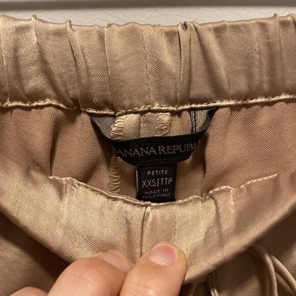 🍌banana Rep. • Luxe High-Rise Wide-Leg Satin Pull-Ons - Picture 7 of 14